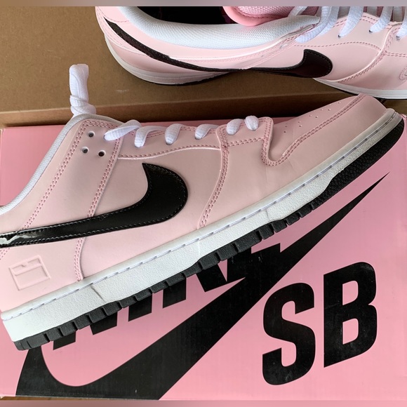 Nike Dunk Mystery Box - More Options Than Just Photographed - Picture 2 of 11